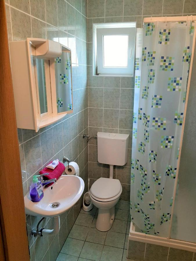 Cozy Apartments With Sea View Novi Vinodolski Esterno foto